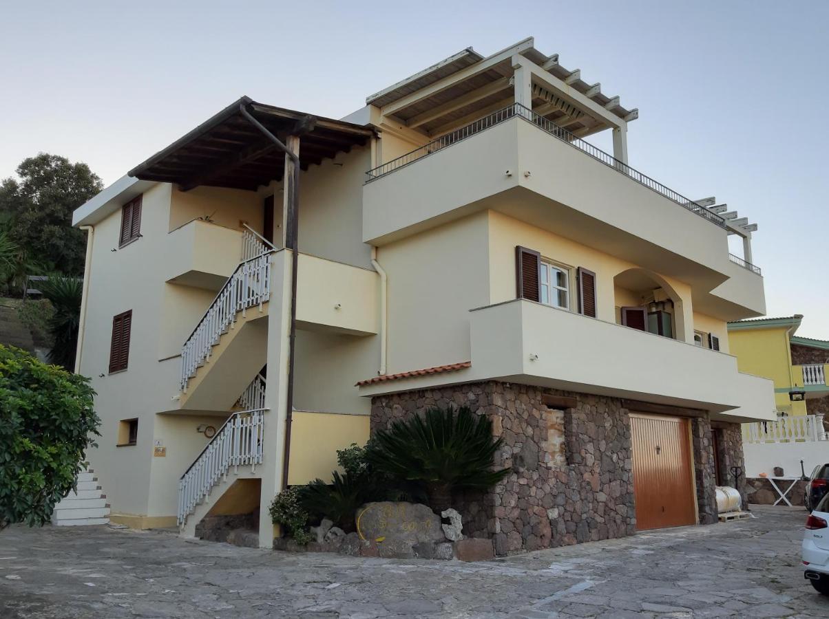 B&B L'Alba Nel Golfo Кастелсардо Екстериор снимка