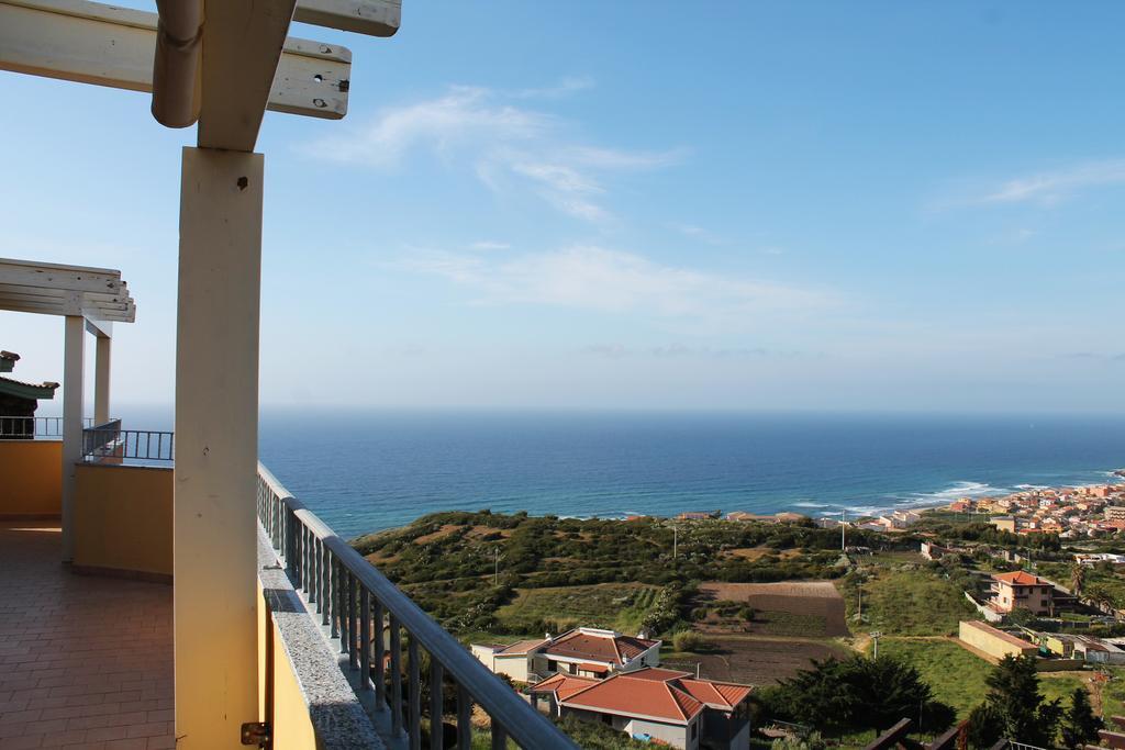 B&B L'Alba Nel Golfo Кастелсардо Стая снимка