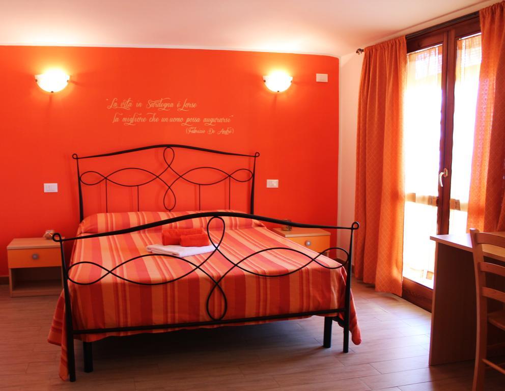 B&B L'Alba Nel Golfo Кастелсардо Стая снимка